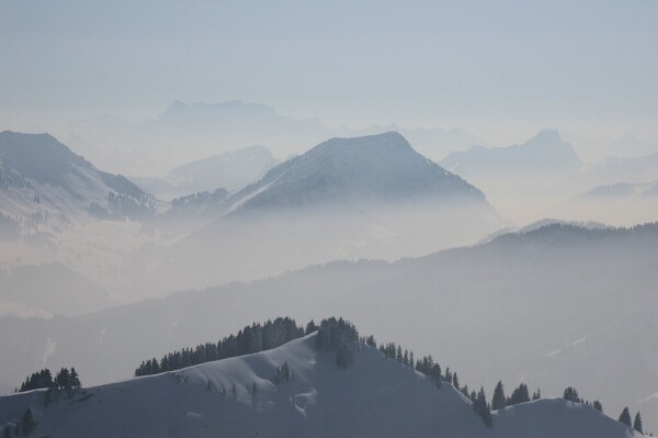 Skaliertes Bild Aussicht vom Kronberg auf Winterlandschaft_2006_03_17--14-41-25.jpg 