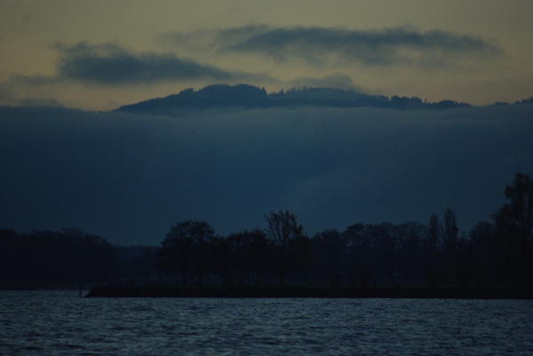 Skaliertes Bild Sonnenaufgang am Bodensee_2013_12_01--08-57-59.jpg 